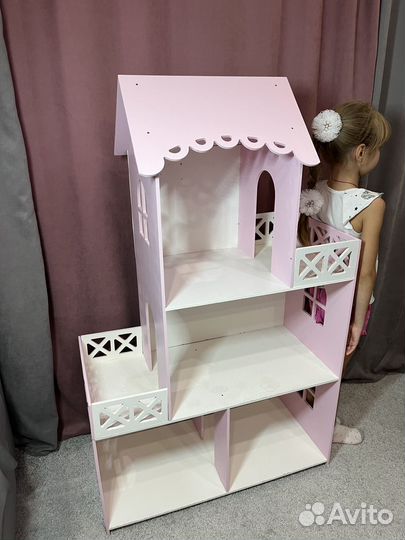 Домик кукольный