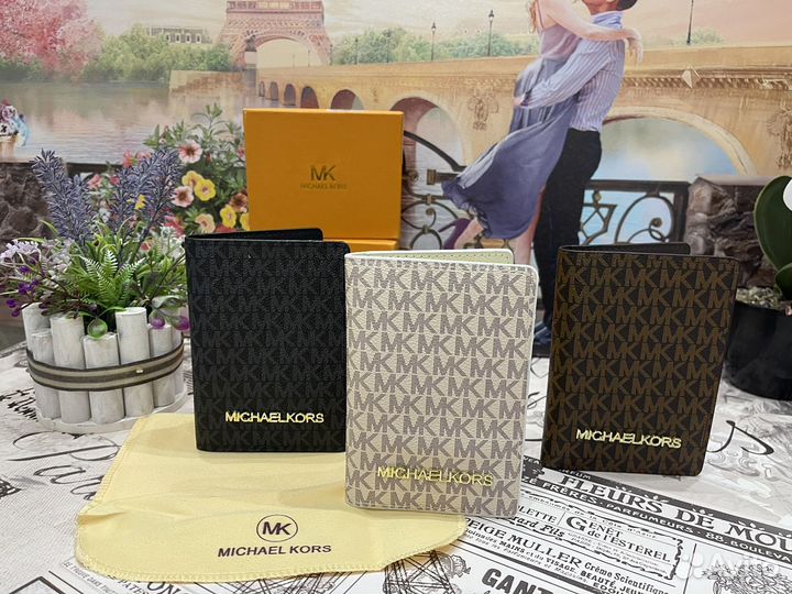 Обложка для паспорта Coach Michael Kors