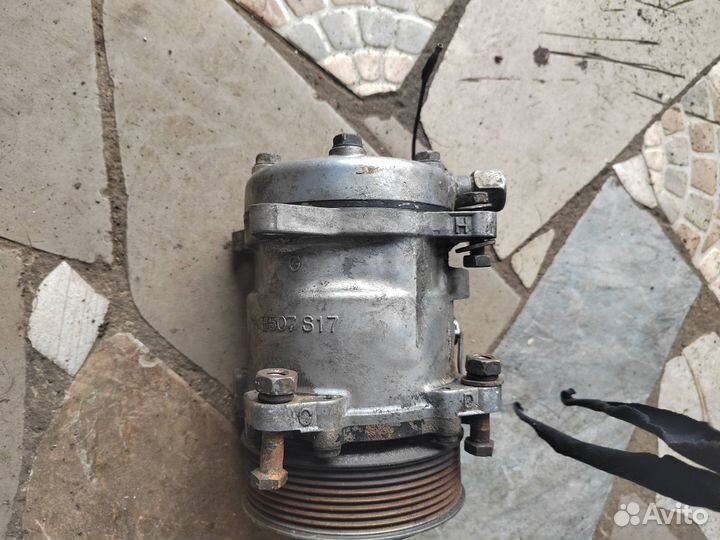 Компрессор кондиционера SD5H11 sanden