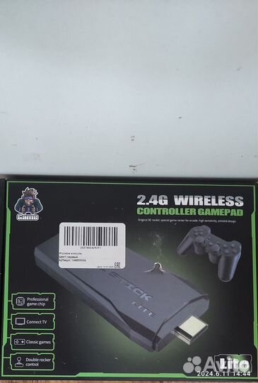 Игровая консоль 2,4G wireless controller gamepad