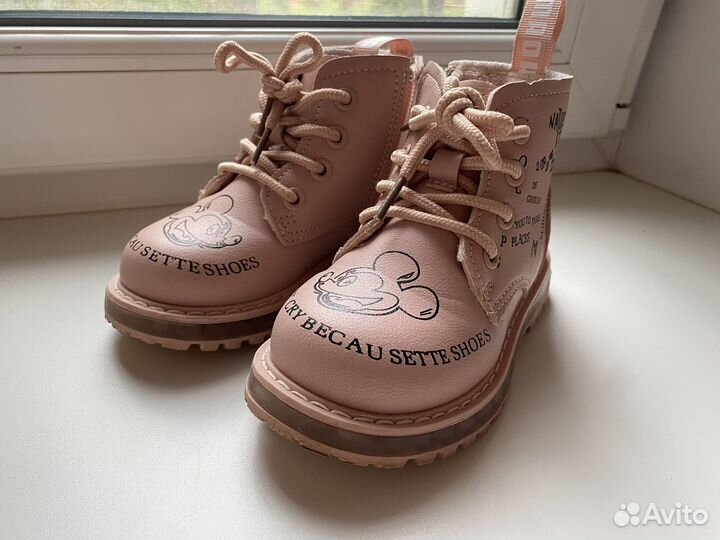 Ботинки для девочки 25