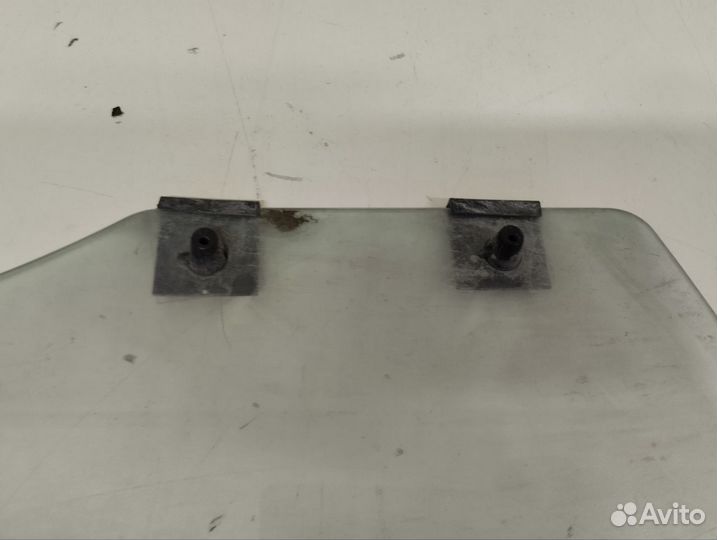 Стекло двери передней правой Renault Logan 2 2014