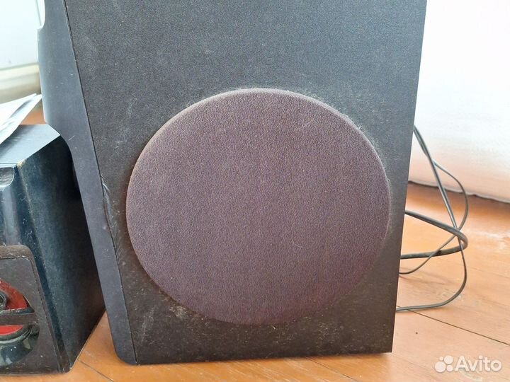 Музыкальный центр