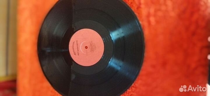 Пластинка Behavior