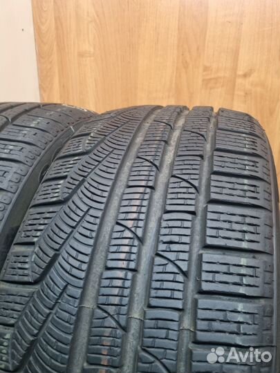 Pirelli Winter Sottozero 245/35 R19