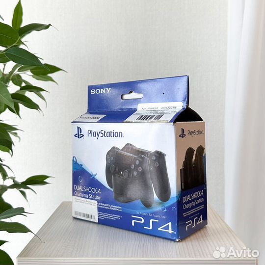 Оригинальная Зарядная Станция Sony PS4 CUH-ZDC1