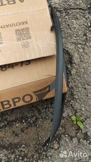 Окантовка правая птф накладка на птф mazda gh