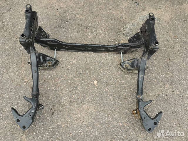 Audi A6 C7 подрамник передний