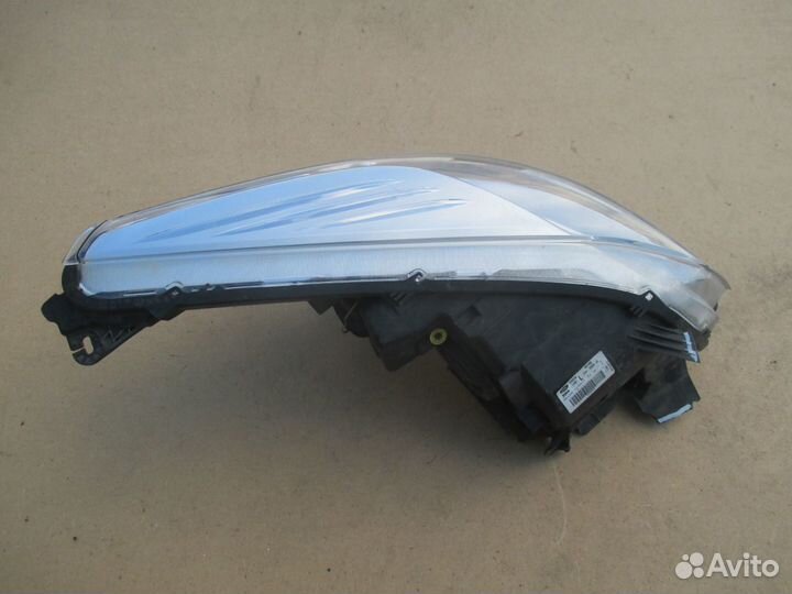 Фара левая Kuga 2012-2016