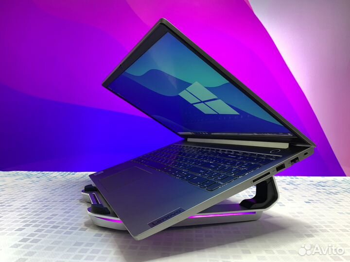 Стильный и легкий ультрабук Lenovo / Intel / SSD