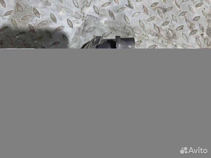 Фара противотуманная левая