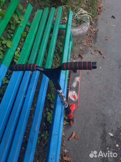 Трюковой самокат