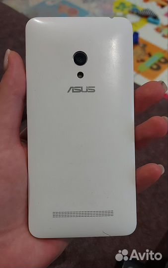Телефон asus