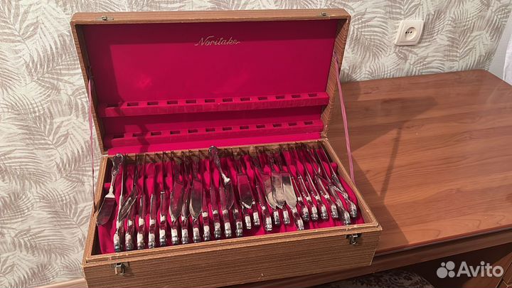 Набор столовых приборов