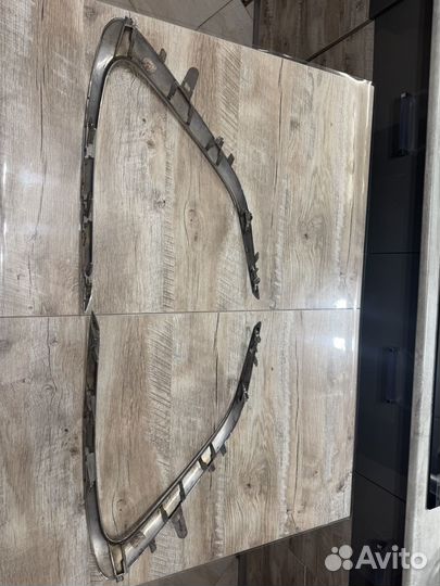 Молдинги переднего бампераToyota Camry 2021