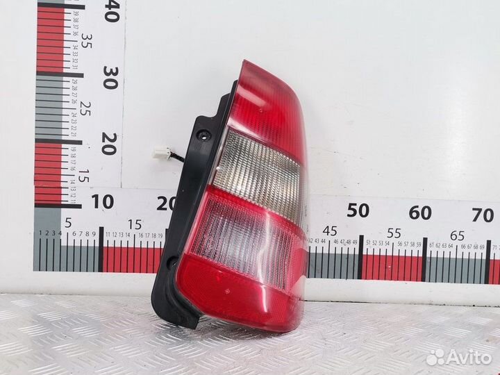 Фонарь задний для Mitsubishi Space Star MR586014