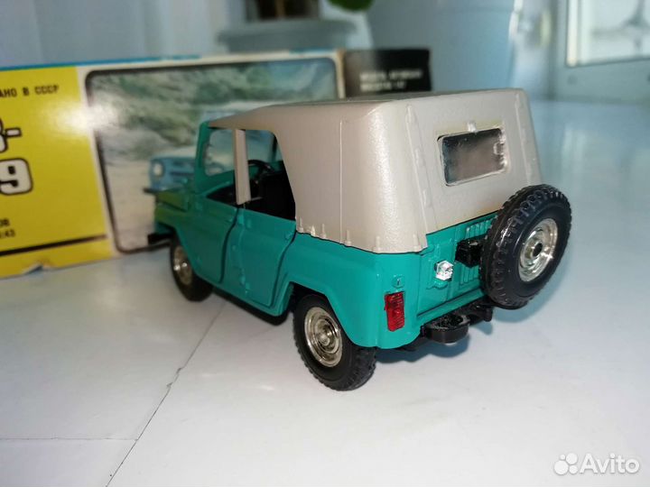 Модель 1:43 УАЗ 469, СССР