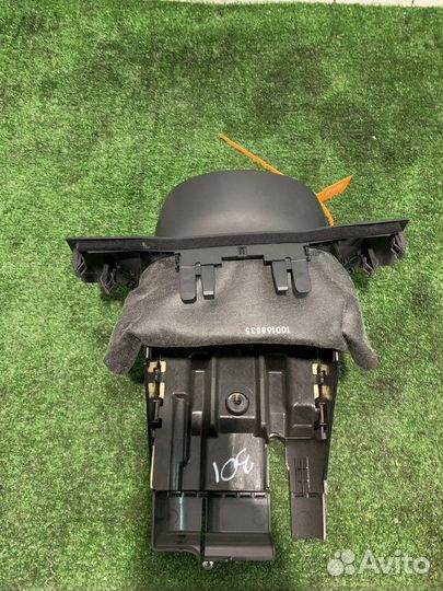 Кожух рулевой колонки Audi A4 Allroad Quattro 8KH