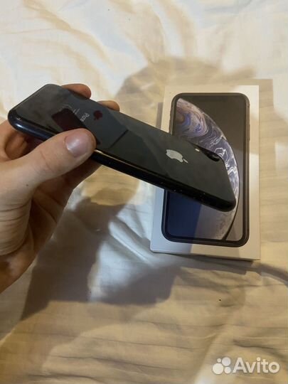 iPhone Xr, 64 ГБ