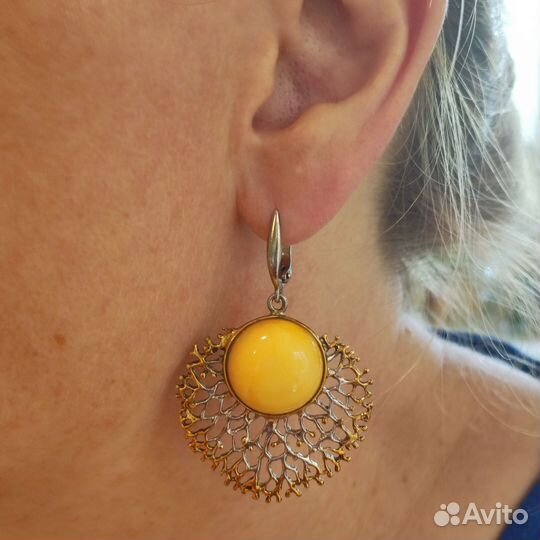Серьги с янтарем