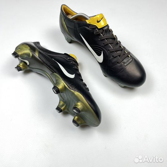 Бутсы Nike Mercurial Vapor I SG 2002