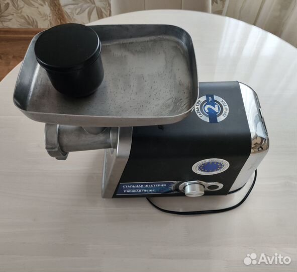 Мясорубка электрическая