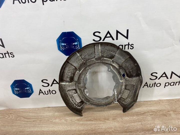 Пыльник тормозного диска задний Bmw X5 E70 N52B30