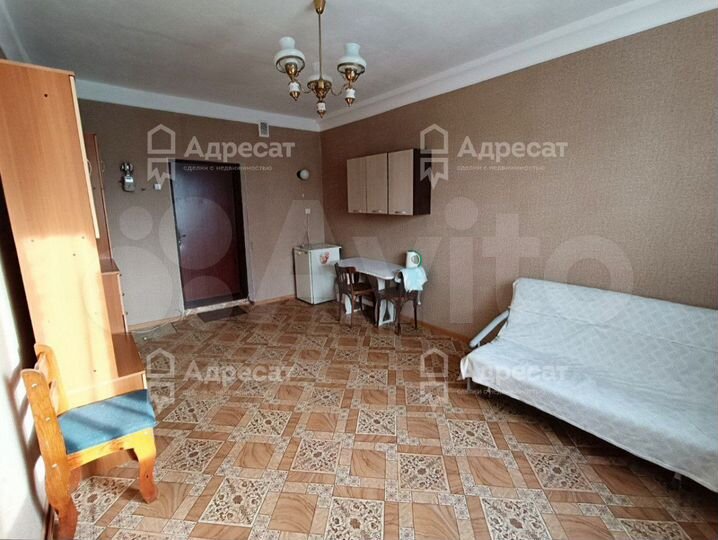 Комната 19 м² в 8-к., 5/5 эт.