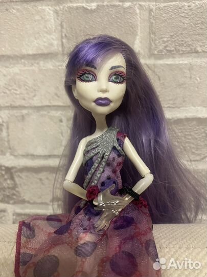 Кукла Monster High Спектра Вондергейст