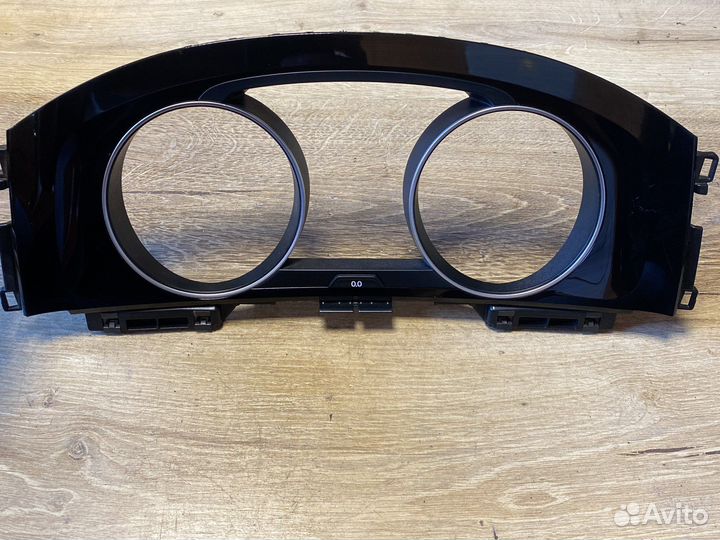 Volkswagen golf 7 накладка щитка приборов