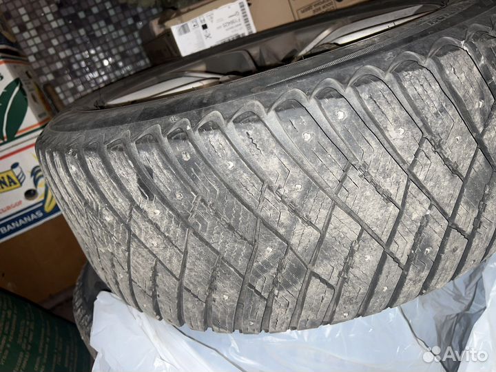 Комплект зимних колес r18 bmw