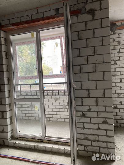 Дверь пластиковая