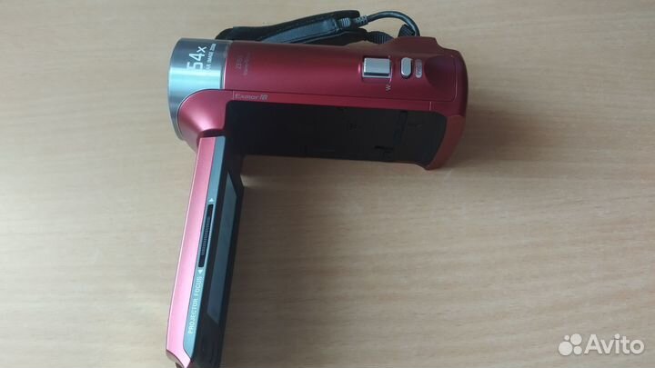 Продам видеокамеру