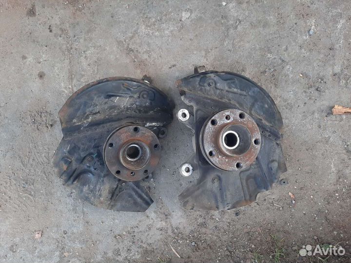 Кулак поворотный Бмв х5 Е53