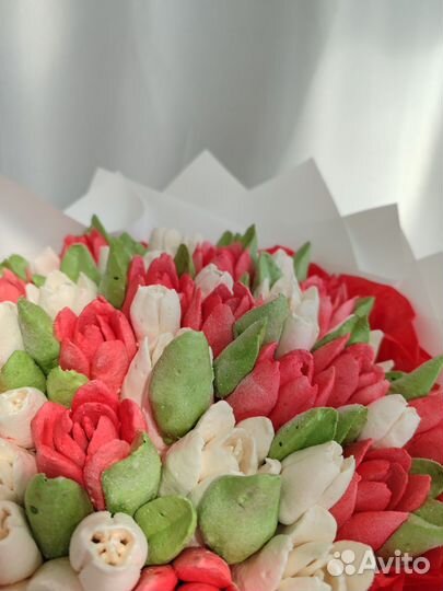 Букет из зефирных тюльпанов для учителя