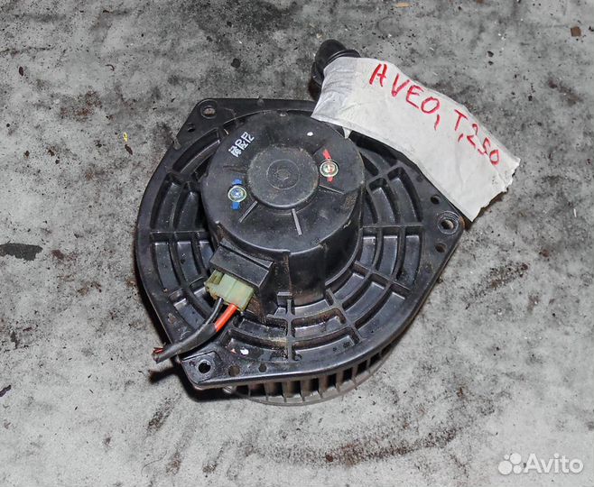 Моторчик печки Chevrolet Aveo T250