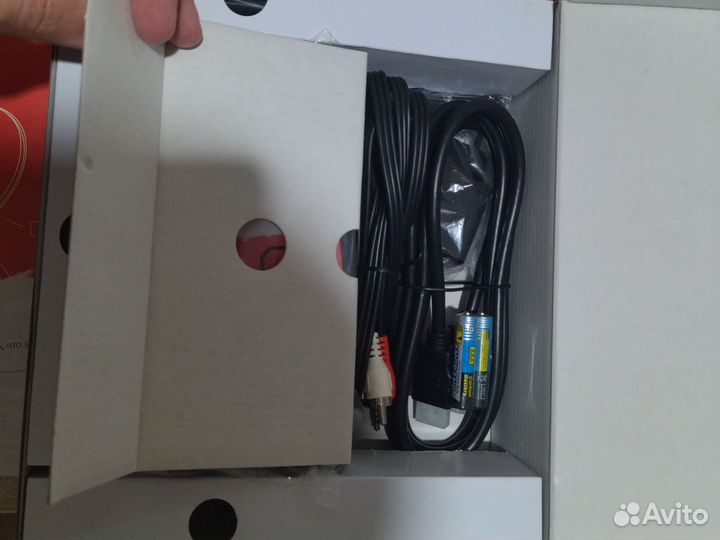 Спутниковая тарелка МТС и спутниковая приставка