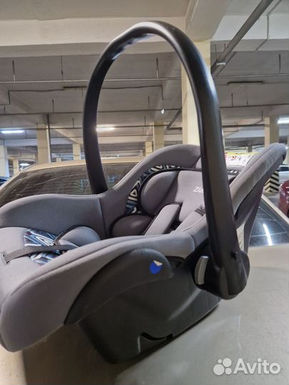 Детское автокресло zlatek