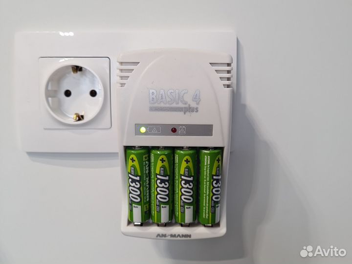 Зарядное устройство для аккумуляторных батареек