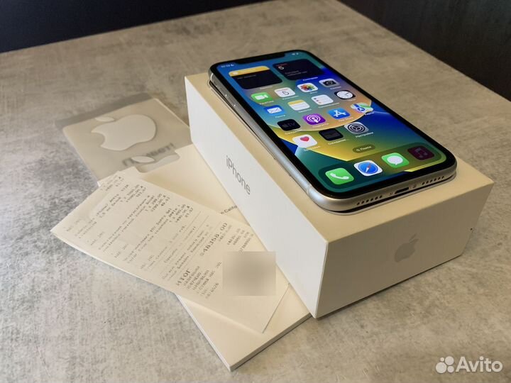 iPhone Xr, 64 ГБ