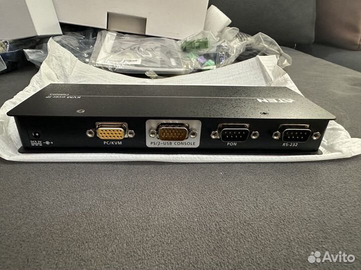 IP KVM Переключатель aten CN8000A / CN8000A-AT-G