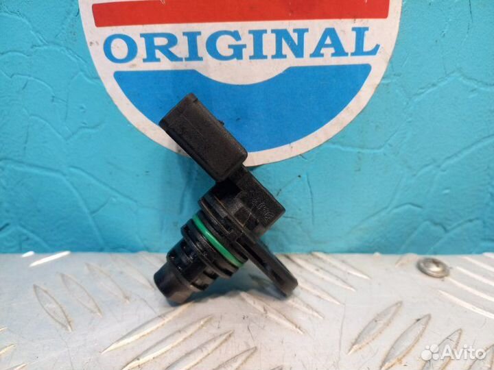 Датчик распредвала Volkswagen Polo 1.6 CFN