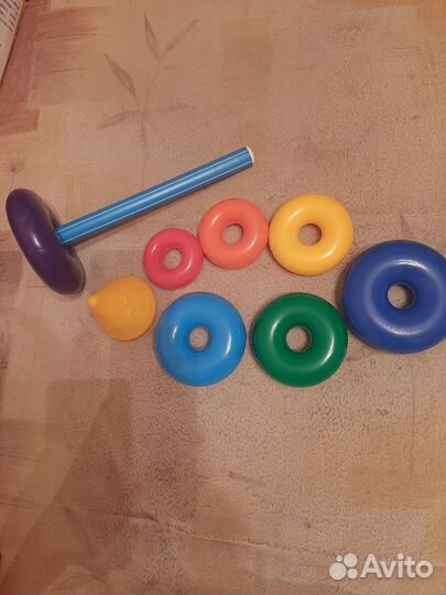 Развивающие игрушки