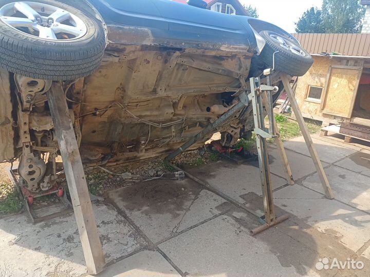 Опрокидыватель автомобиля
