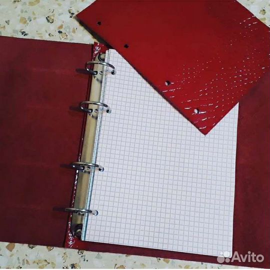 Ежедневник из натур. кожи на кольцах без блоков