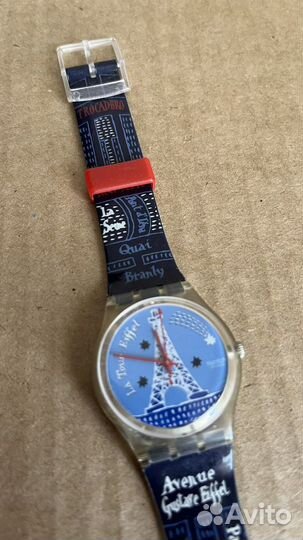 Часы Swatch Париж