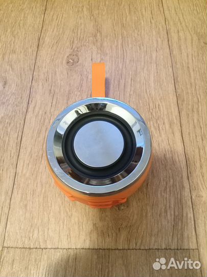 Музыкальная колонка