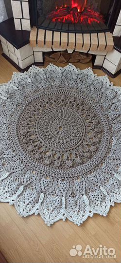 Ковер Шарм,d 140 см, ручная работа, в наличии