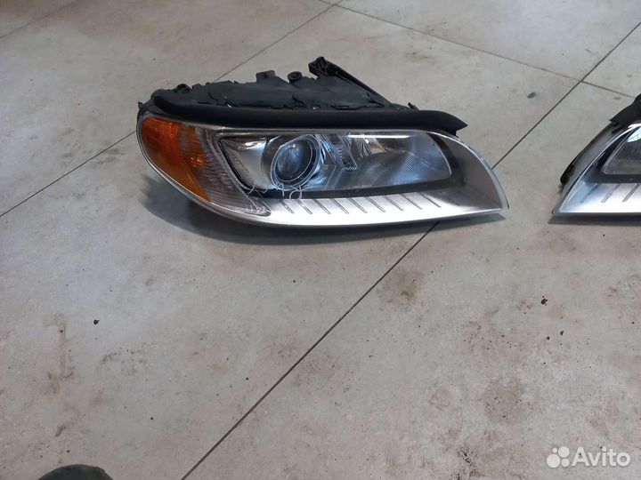 Фары адаптив ксенон Volvo XC70,S80