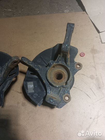 Хендай солярис 2 поворотный кулак